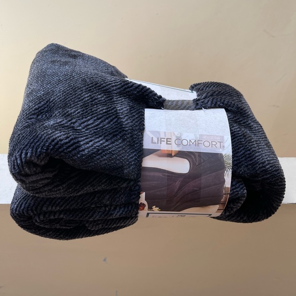 Bedding Life Comfort Eco Plush Throw Poshmark